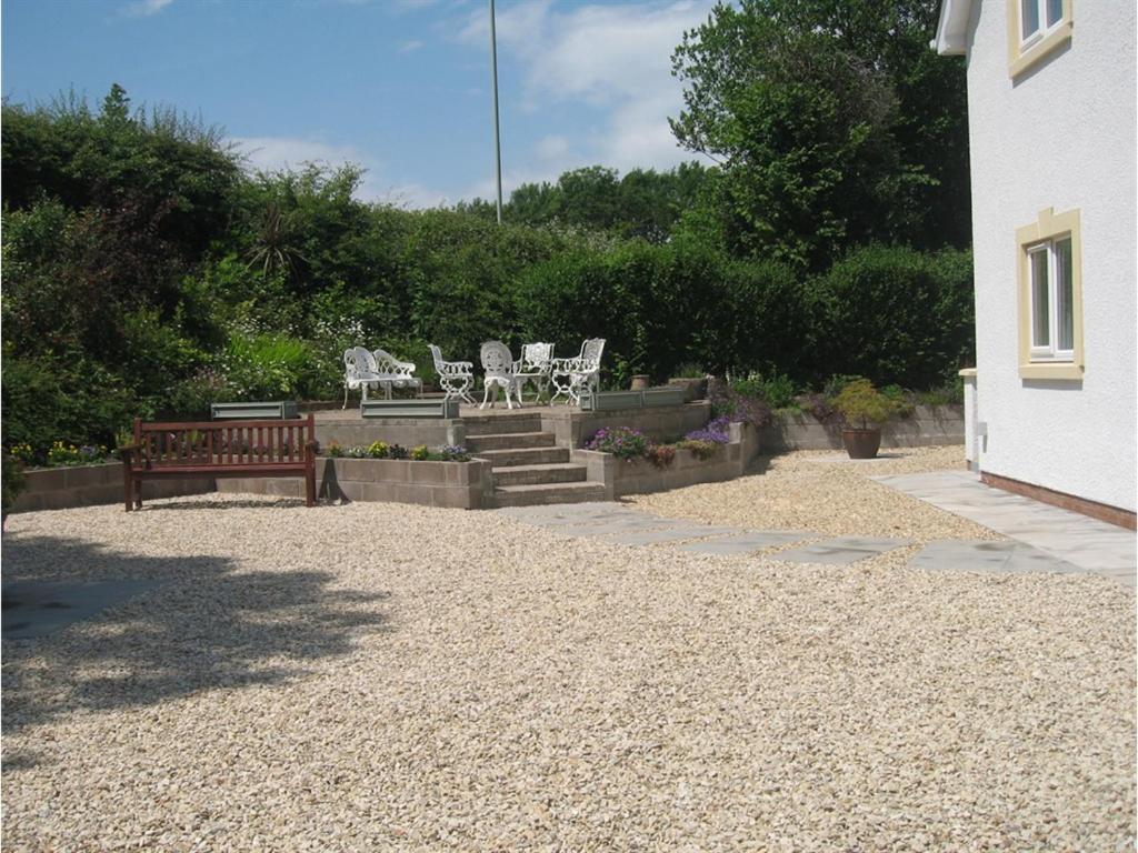 Hazelwood House Bed & Breakfast Bridgend  Dış mekan fotoğraf