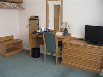 Hazelwood House Bed & Breakfast Bridgend  Dış mekan fotoğraf